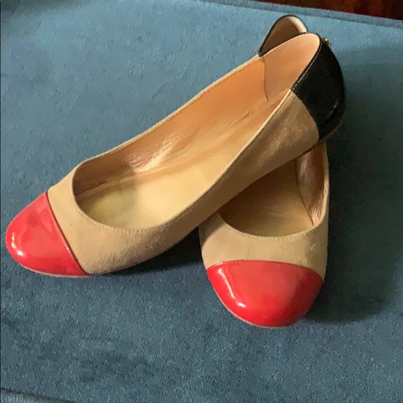 Shoes - Picture 2 of 3